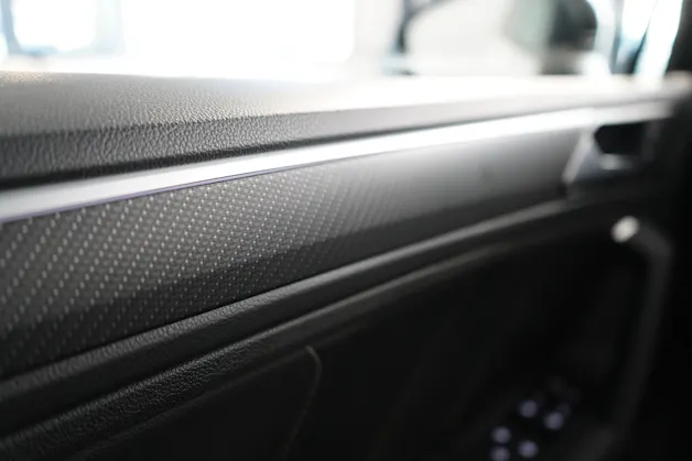 VW Tiguan 2.0 TSI R-Line DSG 4motion