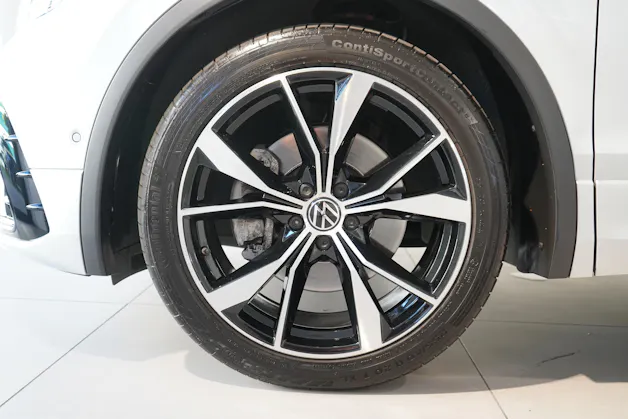 VW Tiguan 2.0 TSI R-Line DSG 4motion