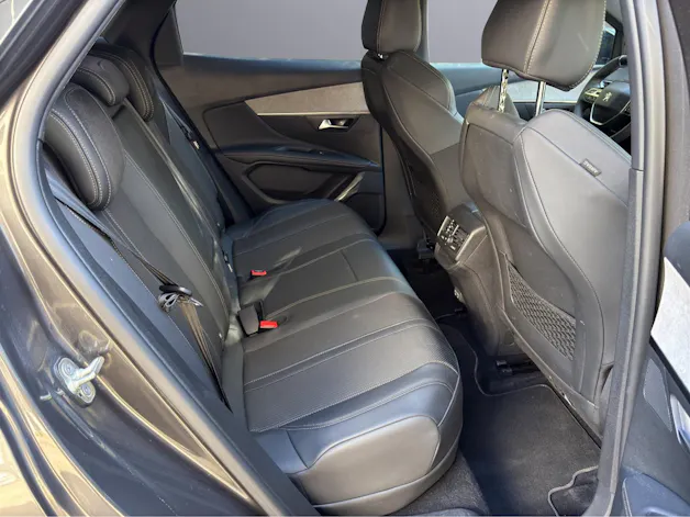 PEUGEOT 3008 1.6 Plug-in Hybrid GT