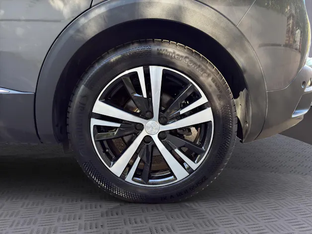 PEUGEOT 3008 1.6 Plug-in Hybrid GT