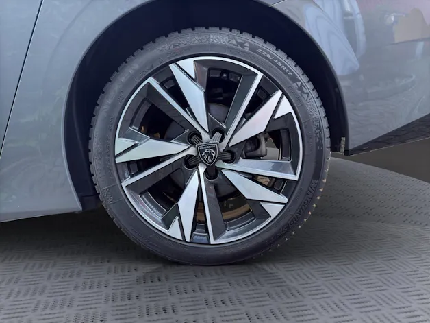PEUGEOT 308 SW 1.2 Hybrid GT