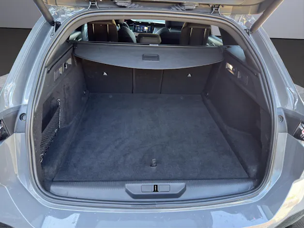 PEUGEOT 308 SW 1.2 Hybrid GT
