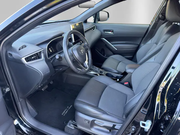 Toyota Corolla Cross 2.0 HSD Trend AWD-i