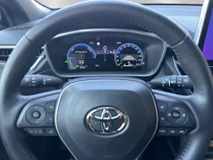 Toyota Corolla Cross 2.0 HSD Trend AWD-i