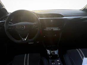 https://vehicle.imgix.net/4463796/f7e79d1f-f385-4379-8f8c-c8abc2d673e5.jpg