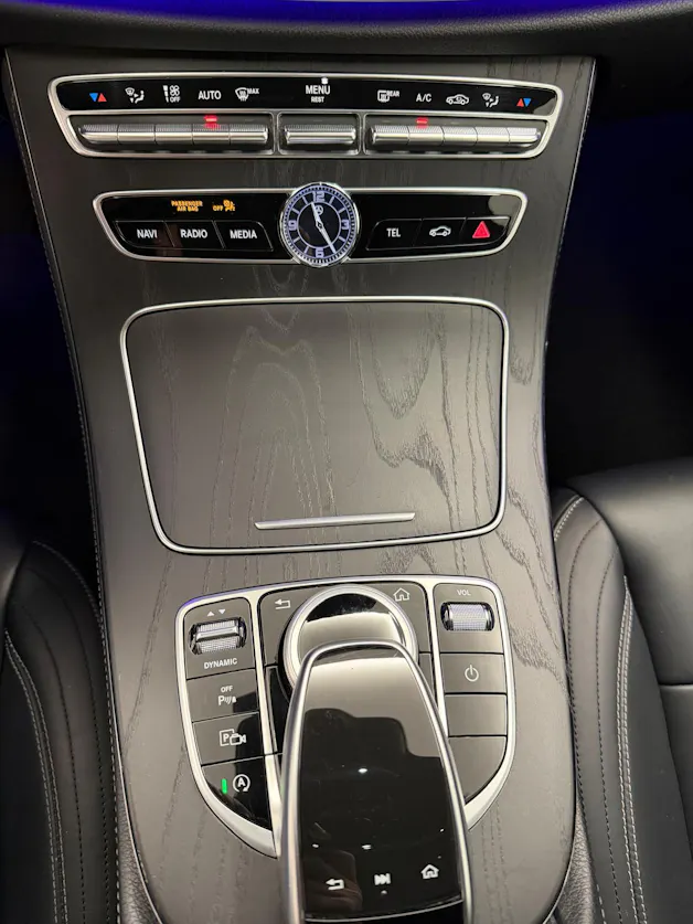 MERCEDES-BENZ E-Klasse W213 E 350 d AMG Line 4Matic
