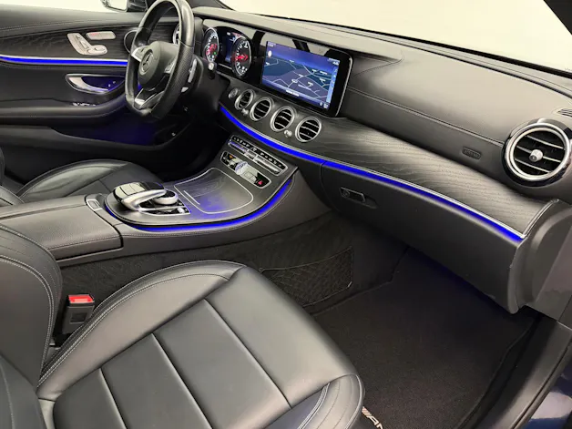 MERCEDES-BENZ E-Klasse W213 E 350 d AMG Line 4Matic