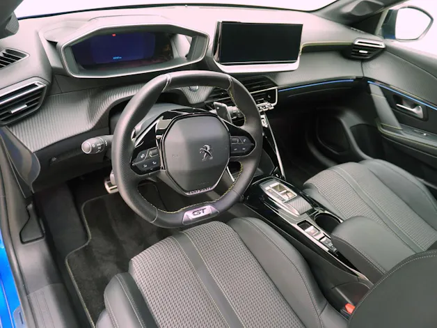 PEUGEOT 208 1.2 PureTech GT