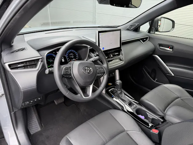 Toyota Corolla Cross 2.0 HSD Premium AWD-i