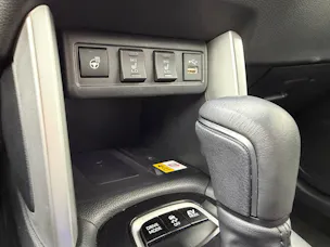 Toyota Corolla Cross 2.0 HSD Premium AWD-i