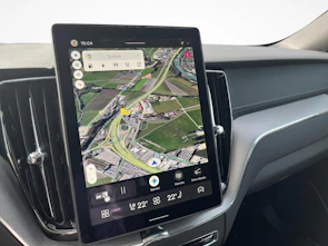 immagine del veicolo VOLVO XC60 2.0 T8 TE Ultra Dark eAWD