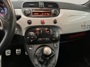 FIAT 595 Abarth 1.4 T-Jet 140