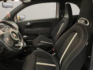 FIAT 595 Abarth 1.4 T-Jet 140