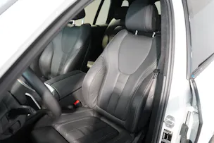 BMW X7 G07 40d xDrive SAG