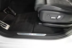BMW X7 G07 40d xDrive SAG