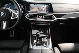 BMW X7 G07 40d xDrive SAG