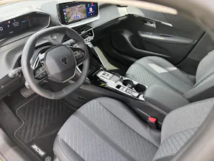 PEUGEOT 208 1.2 Hybrid Allure