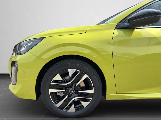PEUGEOT 208 1.2 Hybrid Allure