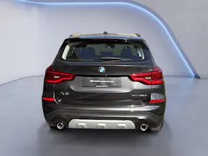 BMW X3 20d xDrive paddles