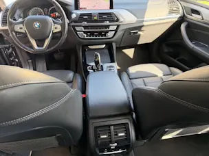 BMW X3 20d xDrive paddles