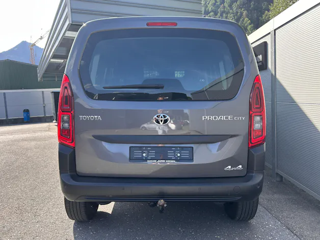 Toyota PROACE CITY Van L2 1.5 D Active 4x4