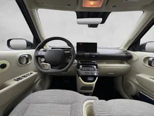 HYUNDAI Inster 49 kWh Electric Amplia