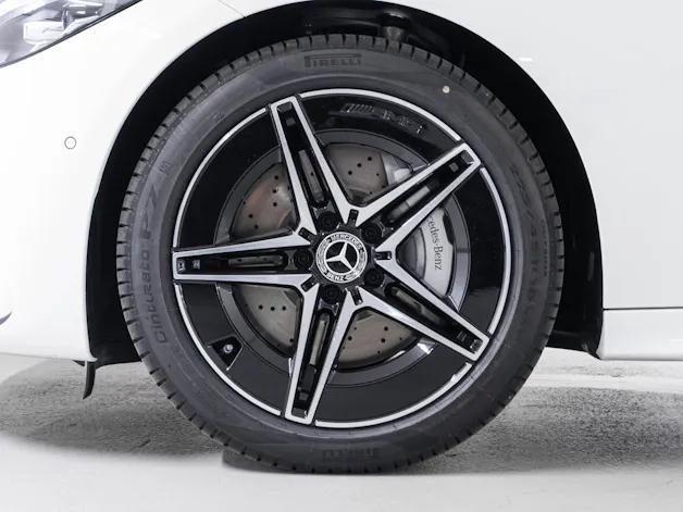 MERCEDES-BENZ C 220 d 4MATIC T-Modell Swiss Star