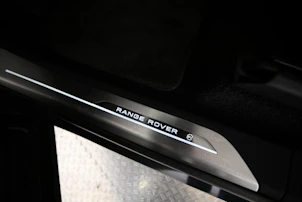 Fahrzeugbild LAND ROVER Range Rover 4.4 V8 SV LWB