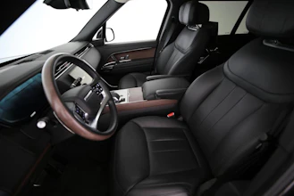 https://vehicle.imgix.net/4464120/0a9e4b96-2925-4012-b923-77e458bc077b.jpg