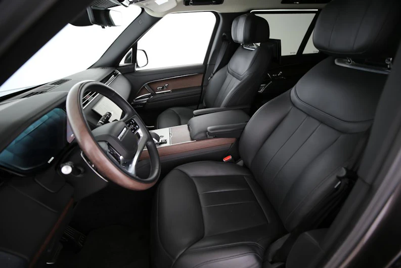 Fahrzeugbild LAND ROVER RANGE ROVER