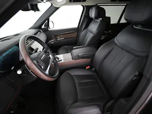 Land Rover Range Rover 4.4 V8 Autobiography LWB 7P.