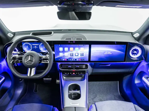 MERCEDES-BENZ GLB 220 4MATIC