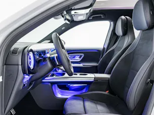 MERCEDES-BENZ GLB 220 4MATIC