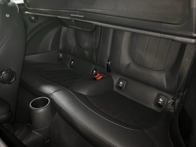 MINI Cabrio 2.0i John Cooper Works JCW