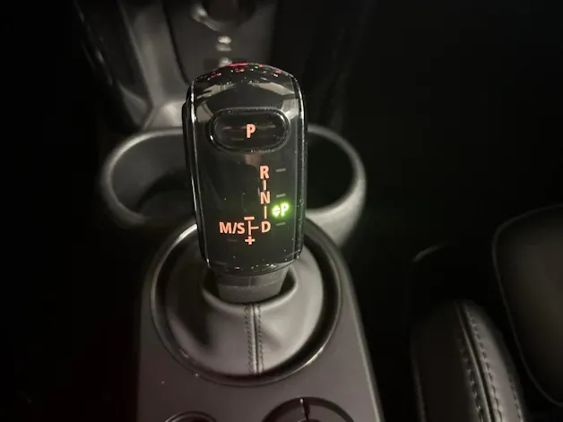 MINI Cabrio 2.0i John Cooper Works JCW