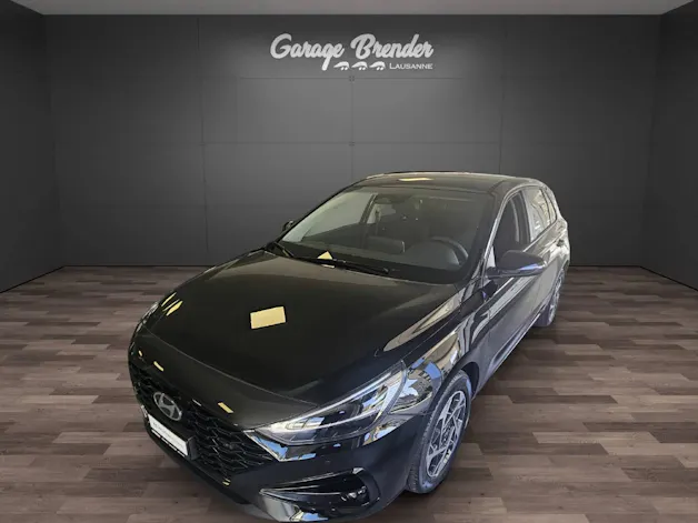 HYUNDAI i30 1.5 T-GDi Amplia