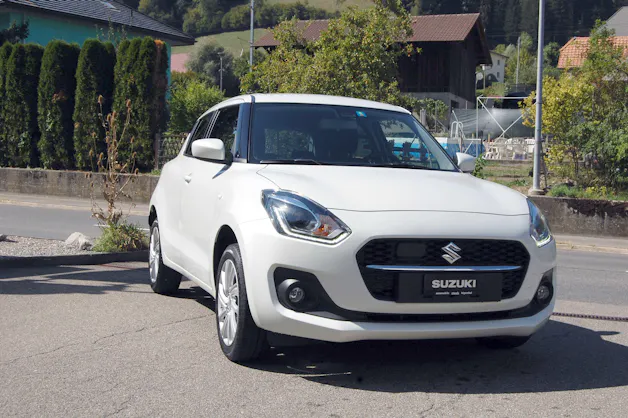 Suzuki Swift 1.2 Compact+ Hybrid 4x4