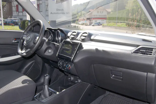 Suzuki Swift 1.2 Compact+ Hybrid 4x4