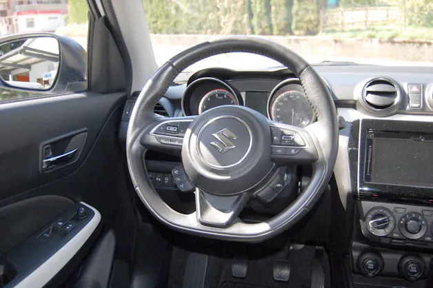 Suzuki Swift 1.2 Compact+ Hybrid 4x4