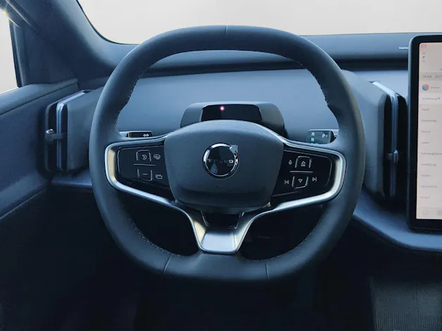 VOLVO EX30 CC P8 Ultra AWD