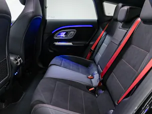MERCEDES-BENZ CLA 350 4MATIC SB