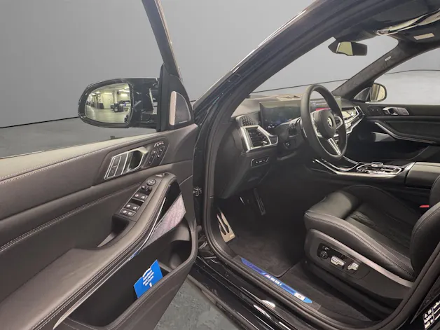 BMW X7 G07 M60i