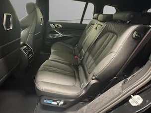 BMW X7 G07 M60i