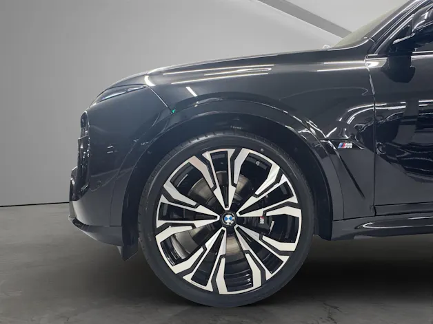 BMW X7 G07 M60i