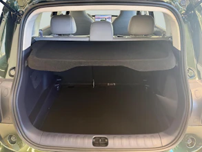 https://vehicle.imgix.net/4464351/e618ca5c-5a62-45ae-83c1-81b0d157b513.jpg