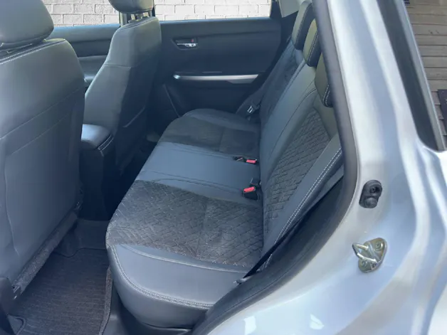 Suzuki Vitara 1.4 T Compact Top Hybrid 4x4