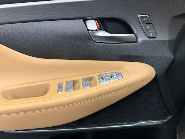 HYUNDAI Santa Fe 1.6 T-GDi PHEV Vertex