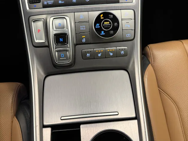 HYUNDAI Santa Fe 1.6 T-GDi PHEV Vertex
