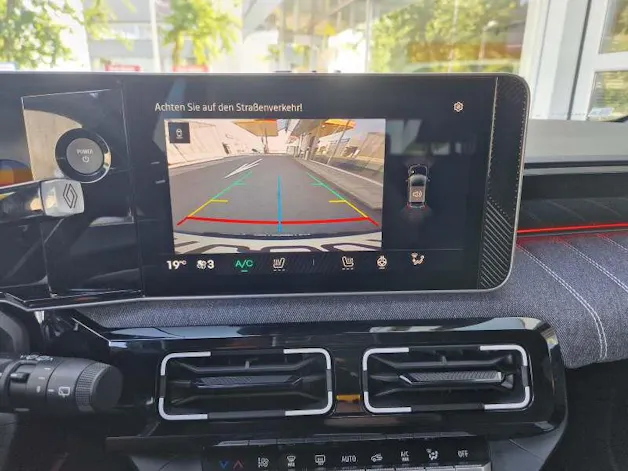 RENAULT R5 E-Tech Comfort Range techno