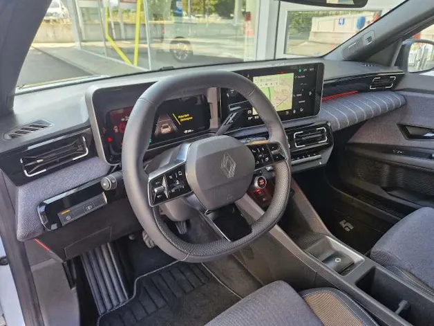 RENAULT R5 E-Tech Comfort Range techno